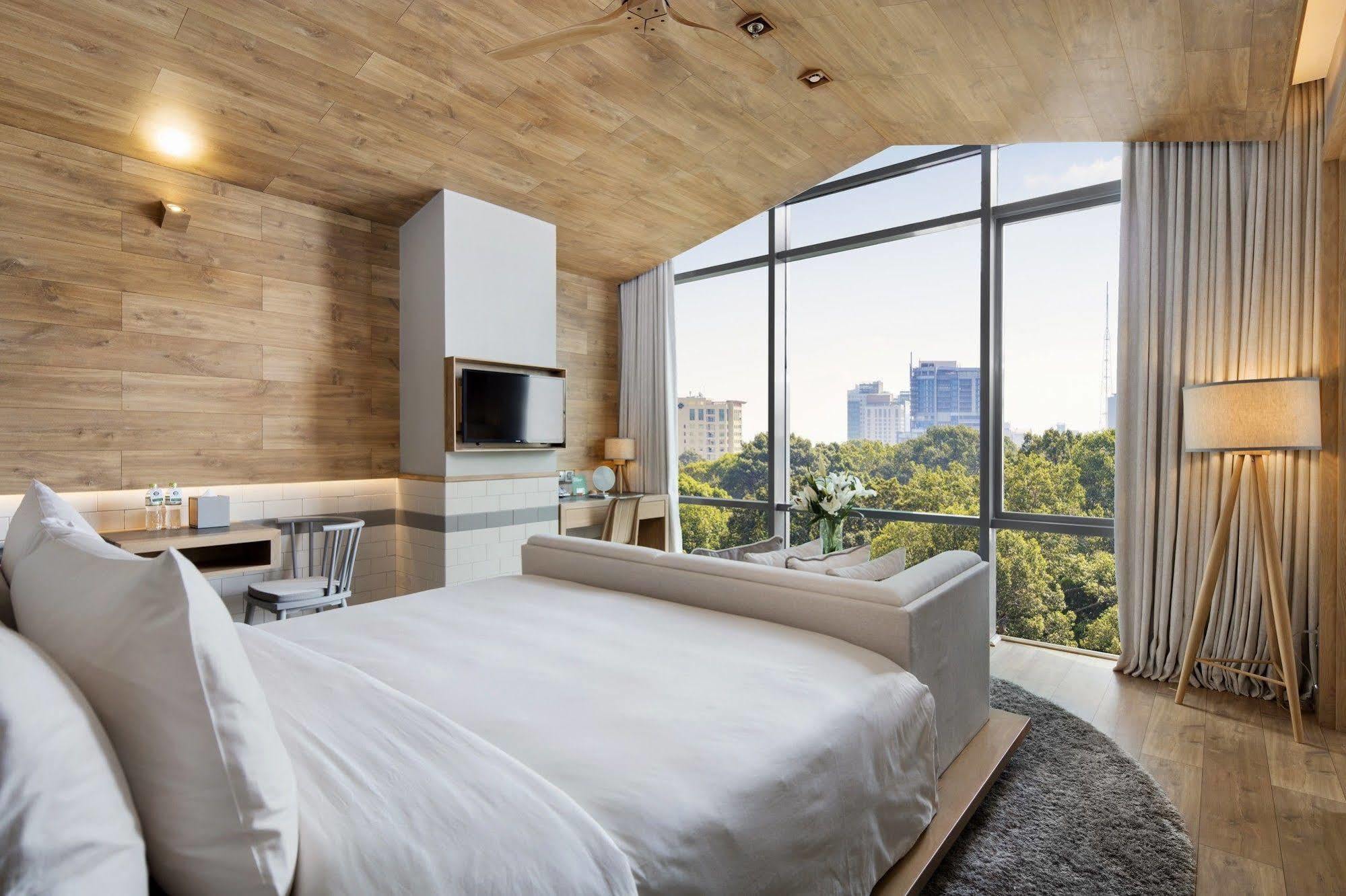 Fusion Saigon Отель 4*